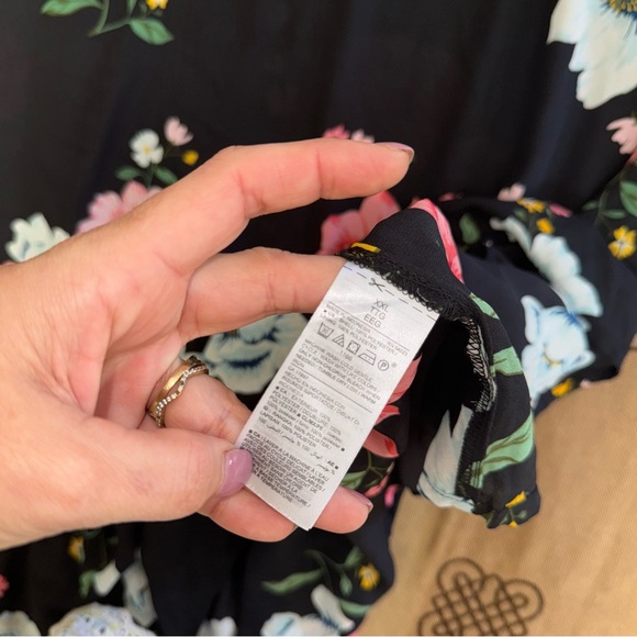 Old Navy NWT! V302842 Long Sleeve Versatile Dress In Black Floral Size XXL - Picture 9 of 16